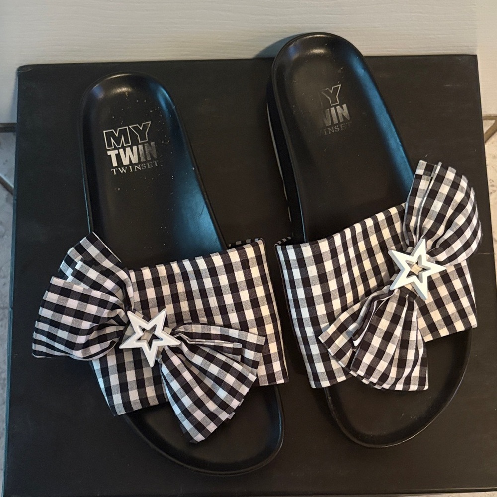 My Twin Black and White Checkered Women's Slides
